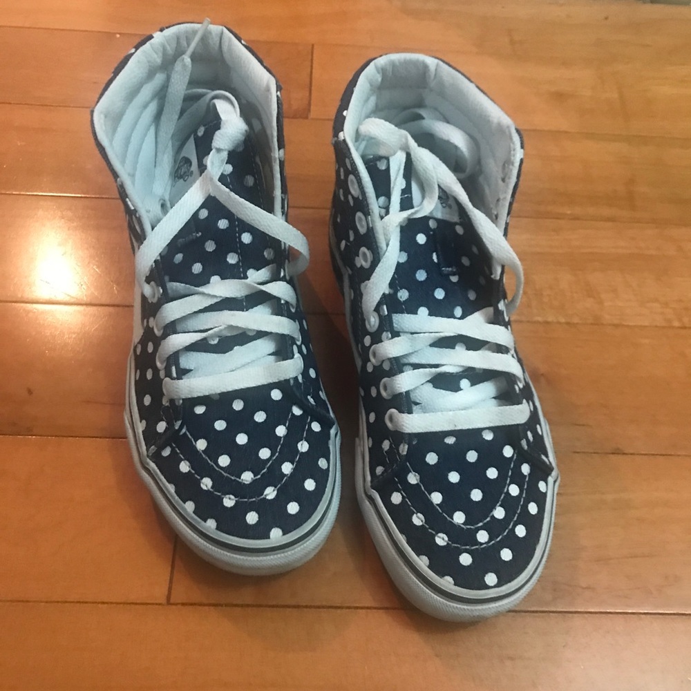 Hi top Vans.